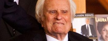 Billy Graham: “Banir as orações das escolas não pode tirar Deus dos nossos corações”