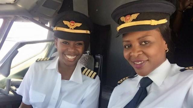 Pela primeira vez Boeing 737 é pilotado apenas por mulheres