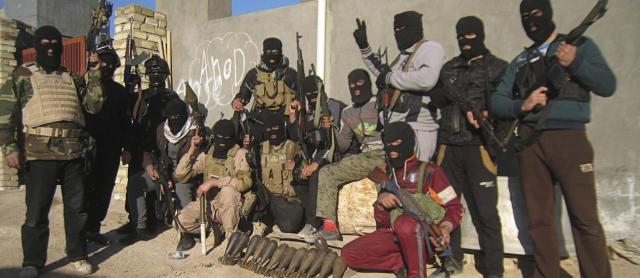 Treinador de homens-bomba explode turma por engano