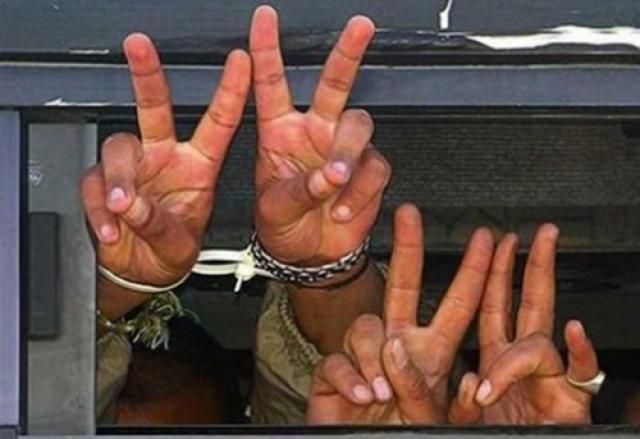 Mais de 6 mil presos palestinos são convocados para greve de fome em Israel