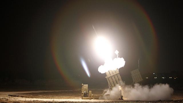 Israel coloca em prática novo interceptador de mísseis de médio alcance