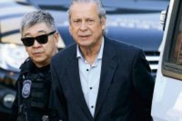 Ministro do STF compara Zé Dirceu, corrupto condenado, a Jesus durante julgamento de Pilatos