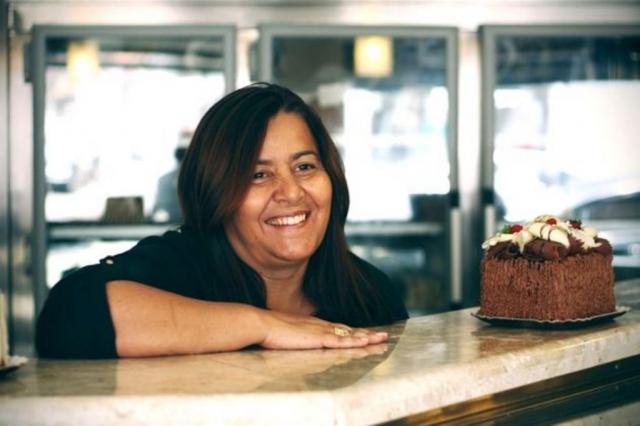 Conheça a boia-fria que criou a Sodiê Doces