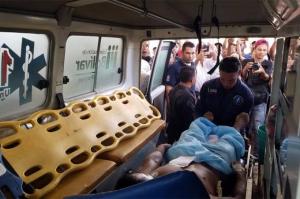 Militares  atiram em civis que resistiam a bloqueio na fronteira do Brasil