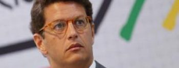 Ministro do Meio Ambiente, Ricardo Salles, é internado em Brasília