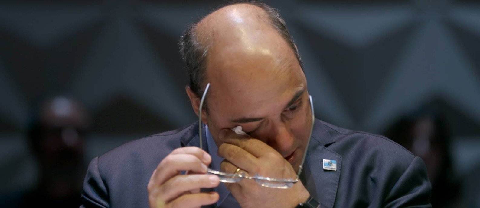 Witzel anuncia que está com o novo coronavírus