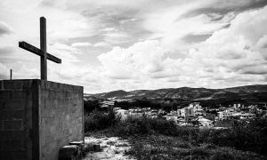 Em cidade mineira, onda de suicídio aterroriza mais que Covid-19