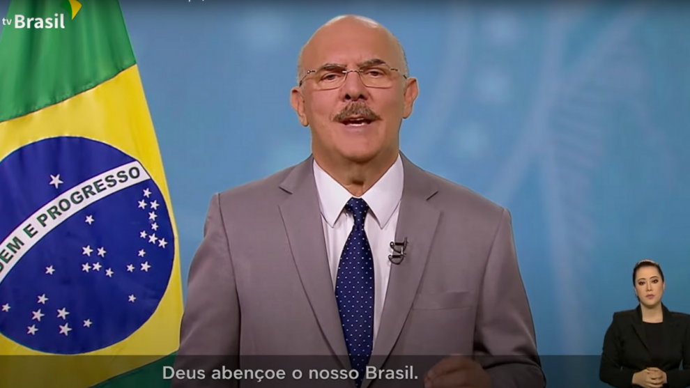 Ministro da Educação conclama retorno de aulas presenciais