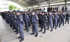 Governadores são avisados de que, entre eles e Bolsonaro, PMs ficam com presidente