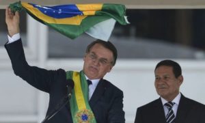 TSE pede ao STF dados para cassar chapa Bolsonaro-Mourão