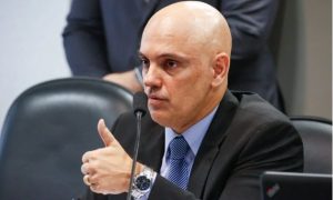 Moraes bloqueia “vaquinha” de coalizão cristã que organiza ato de 7 de setembro