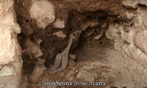 Descoberto o selo de Safã e a muralha que comprova texto bíblico da destruição de Jerusalém