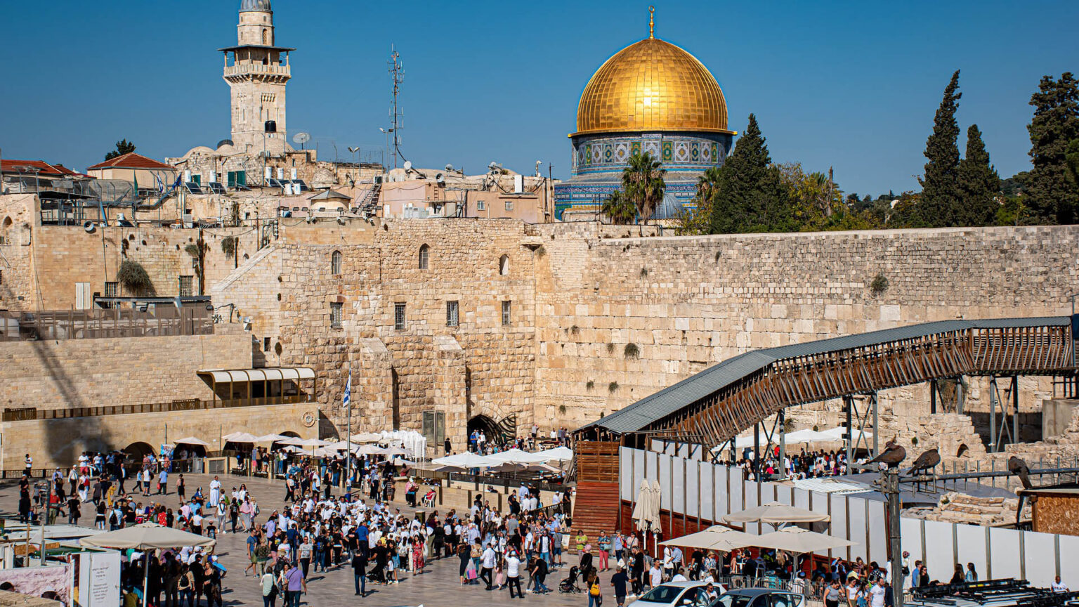Oposição acusa governo de planos para dividir Jerusalém com palestinos