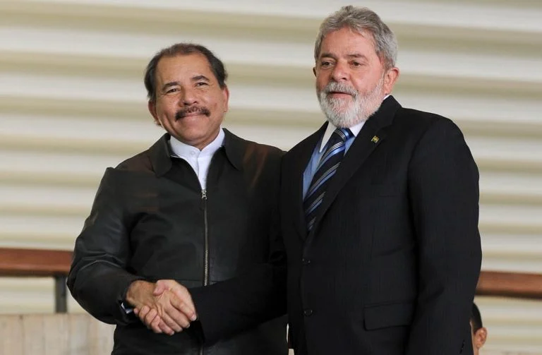 Ditador da Nicarágua parabeniza Lula