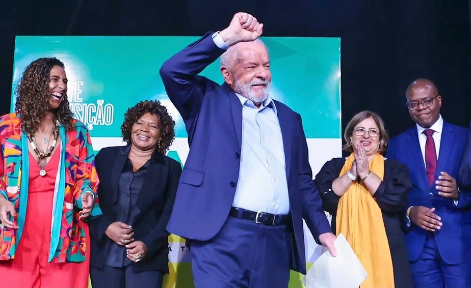 Lula retira Brasil de declaração internacional contra o aborto