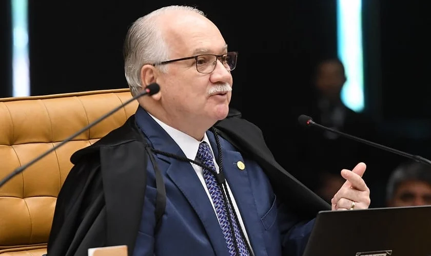 STF forma maioria para derrubar proibição de linguagem neutra em escolas de Rondônia