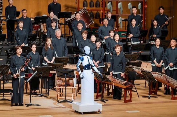 Robô humanoide liderou a orquestra nacional da Coreia do Sul