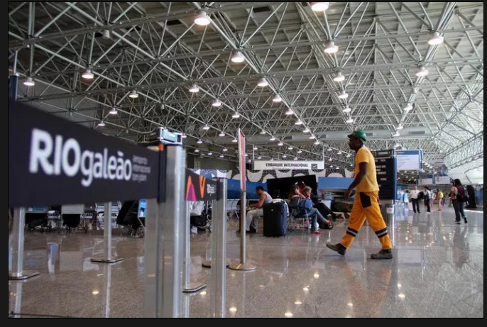 Aeroporto do Galeão abre vagas de trabalho para várias funções de níveis médio e superior; veja como se inscrever